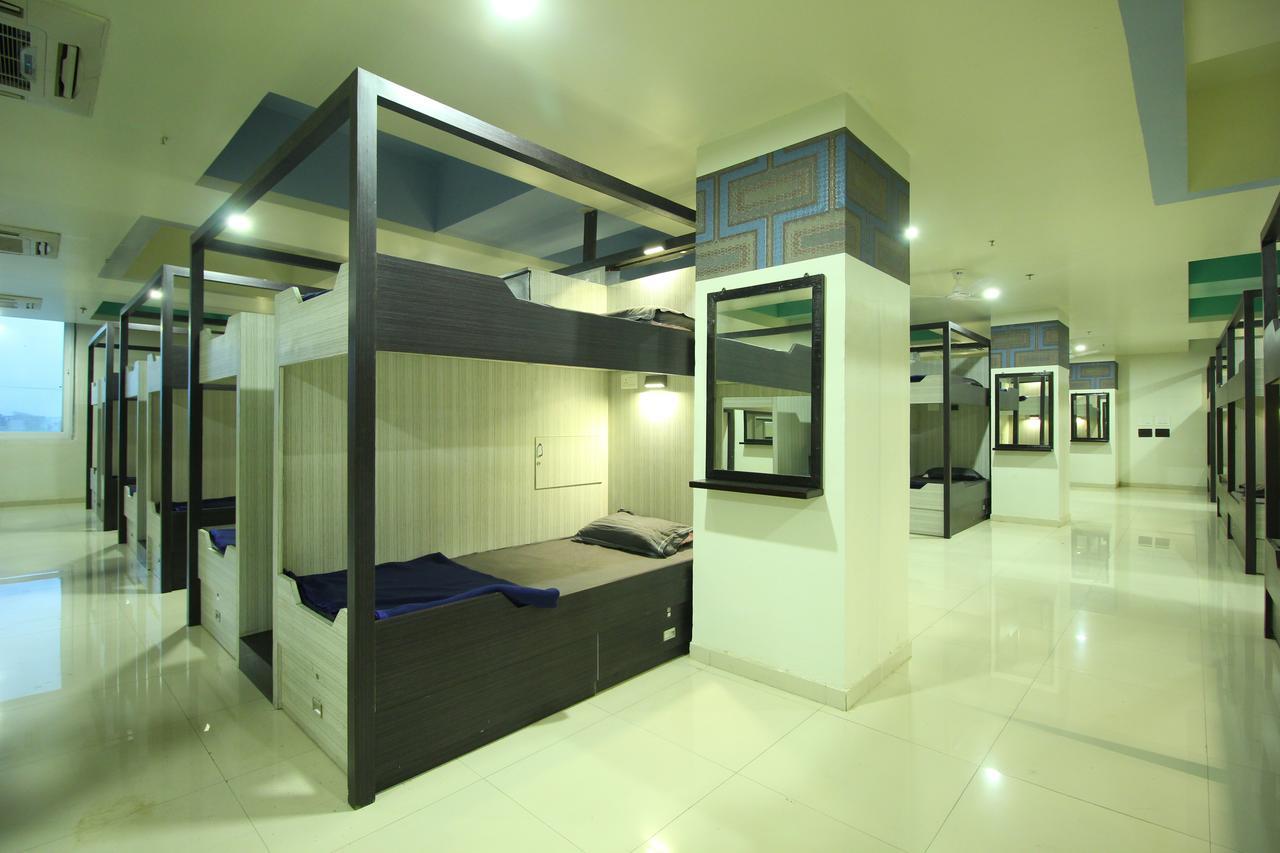 Jackpot Room In & Out Dormitory Αχμπανταμπάντ Εξωτερικό φωτογραφία