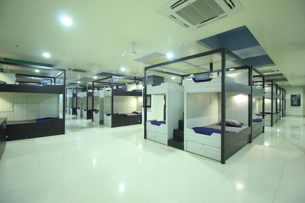 Jackpot Room In & Out Dormitory Αχμπανταμπάντ Εξωτερικό φωτογραφία