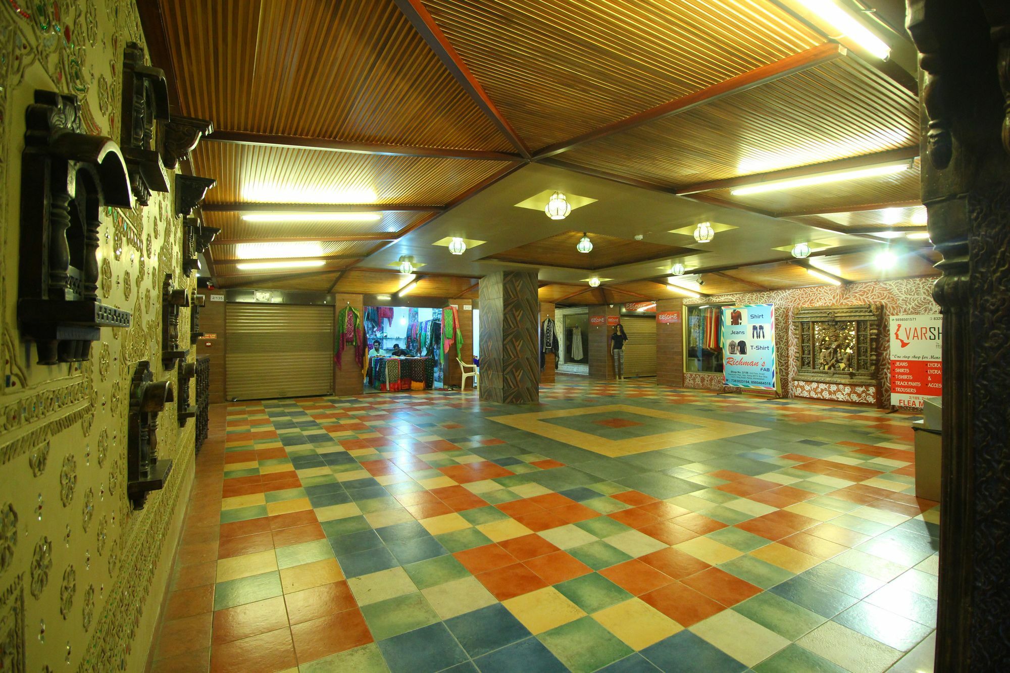 Jackpot Room In & Out Dormitory Αχμπανταμπάντ Εξωτερικό φωτογραφία
